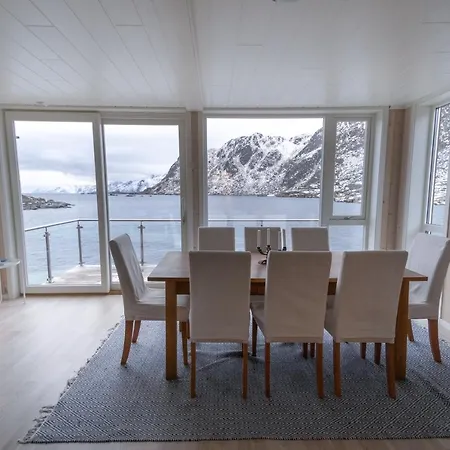 בית נופש Seaview Lofoten